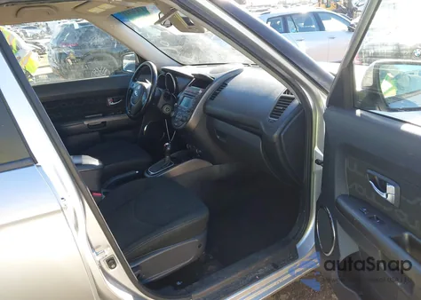 2013 Kia Soul + from USA, damaged, VIN KNDJT2A68D7555690